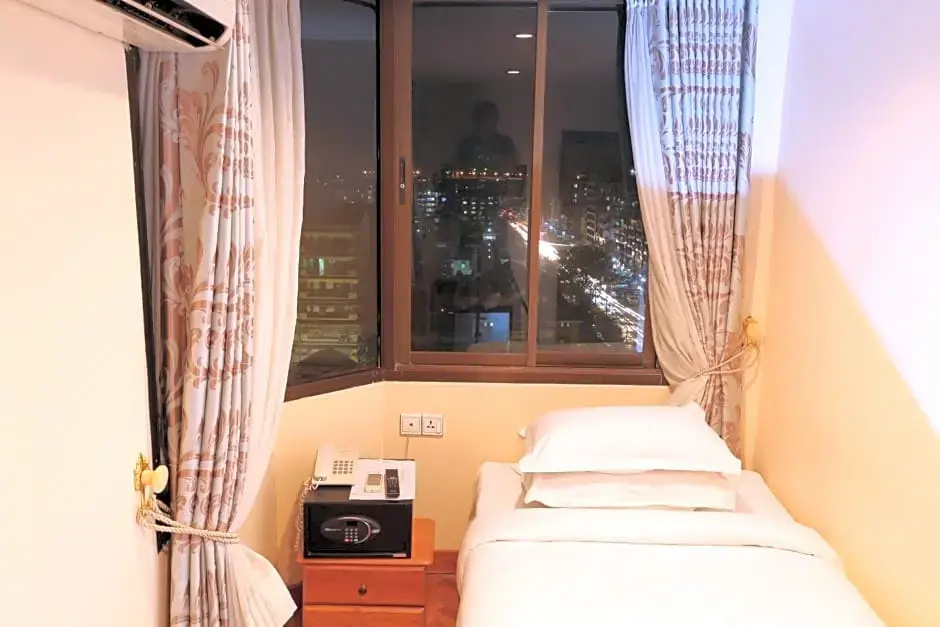 Queen's Park Hotel - Chambres