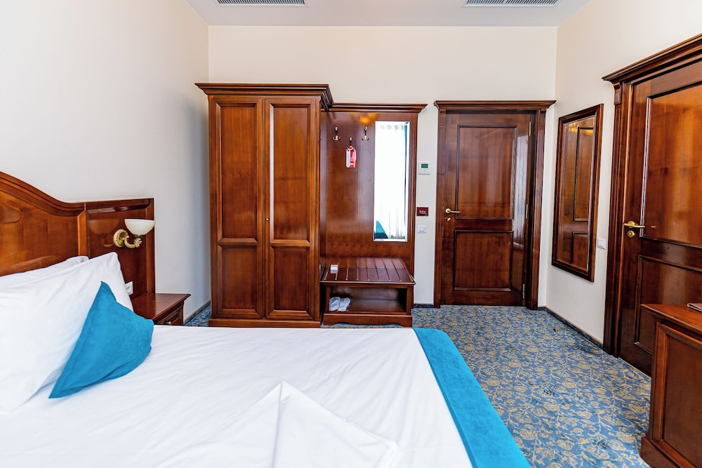 Hotel photo 28