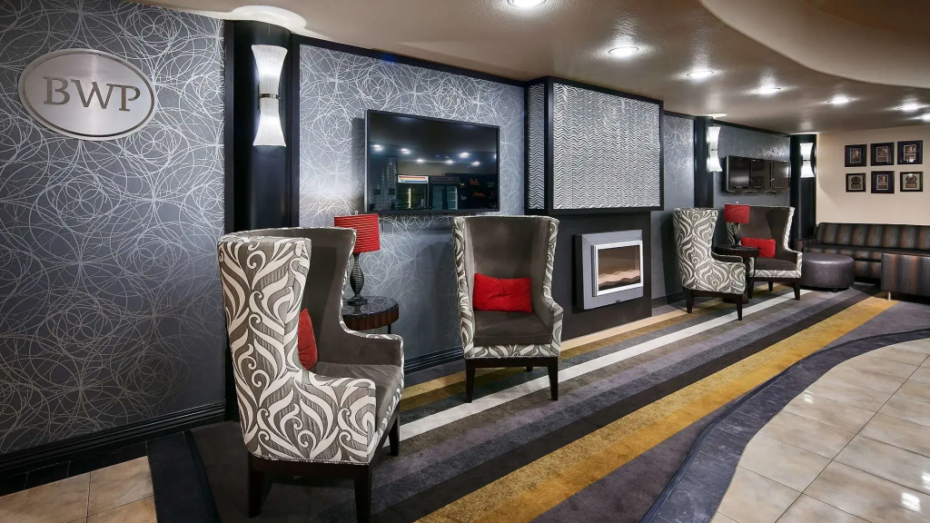 Best Western Premier Crown Chase Inn & Suites - Général