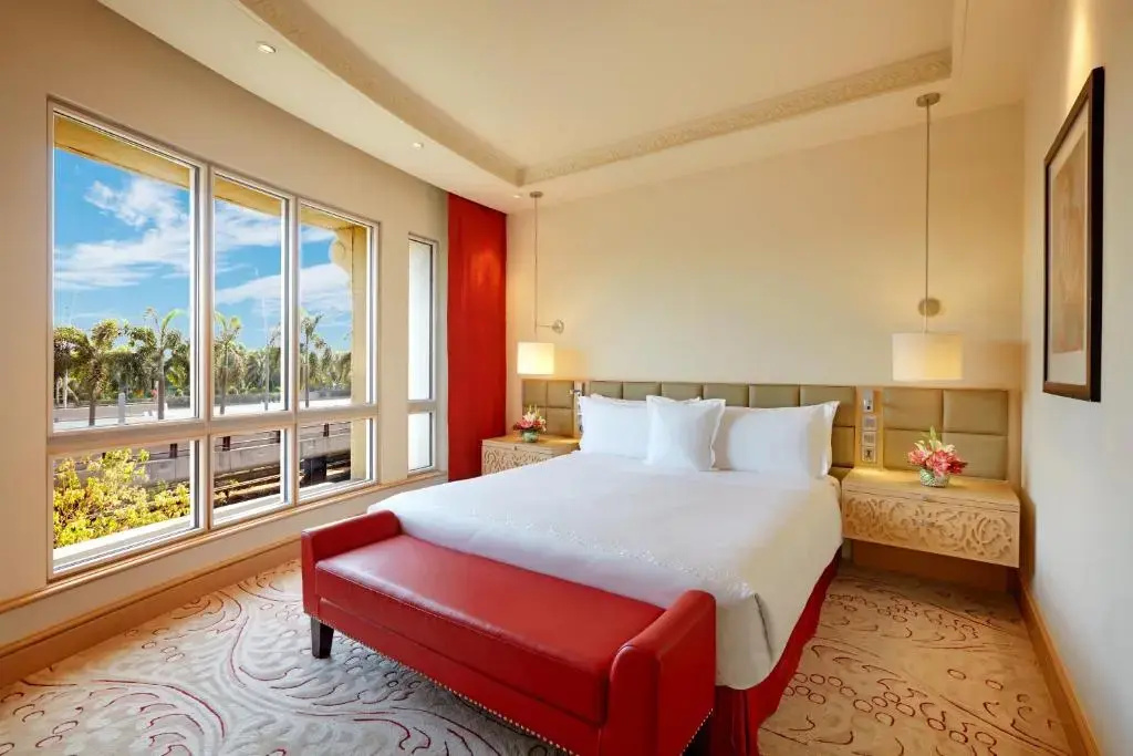 Executive Double Suite (full double bed)