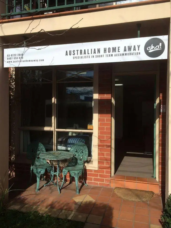 Australian Home Away @ Box Hill 2 Bedroom