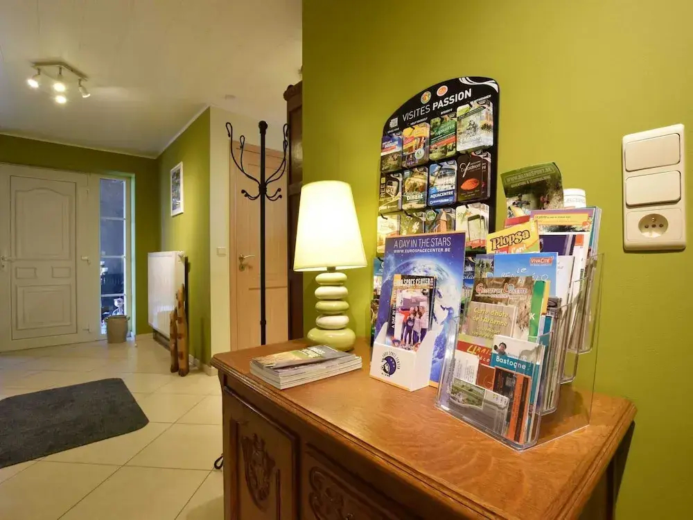 Cottage in Former Farmhouse in Tillet - фото 8