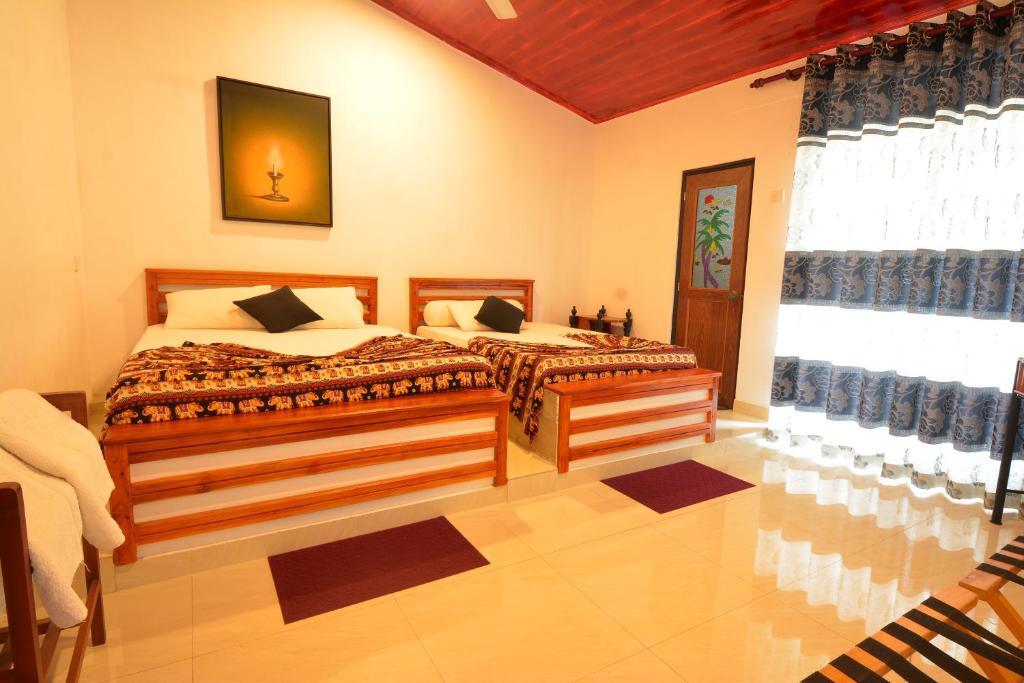 Kandy Riverside Villa