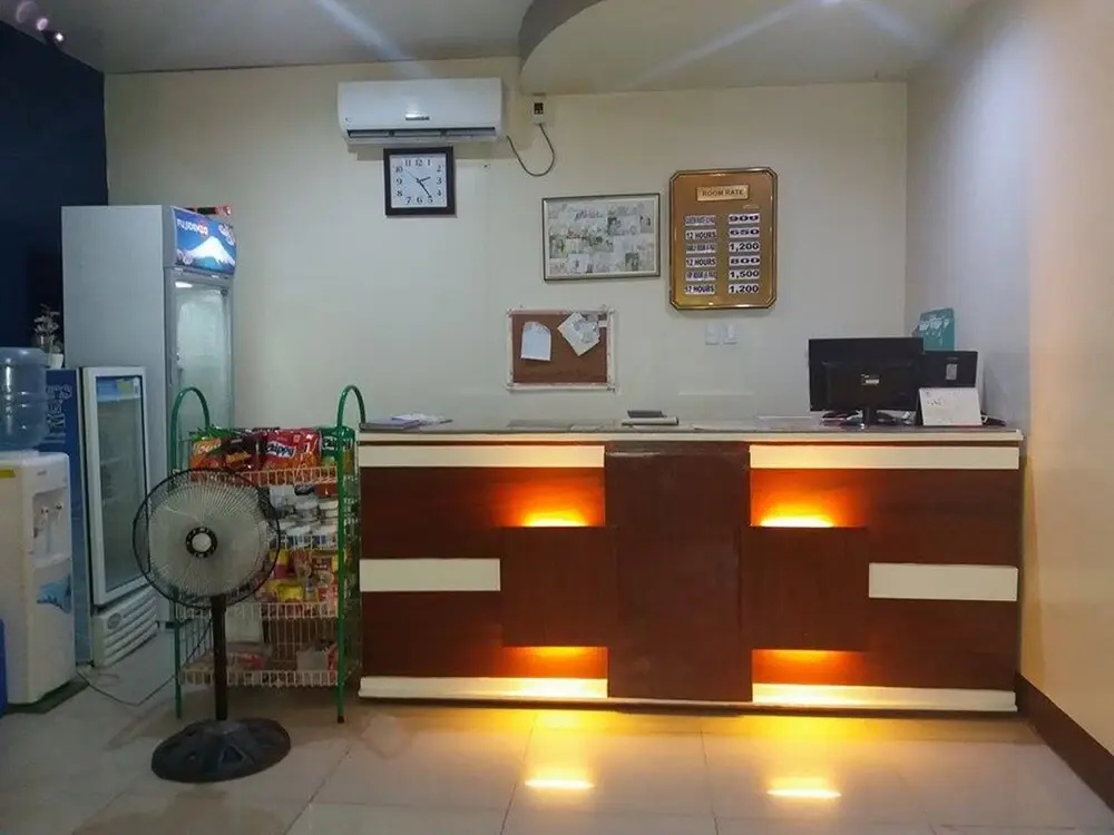 Lobby & Reception