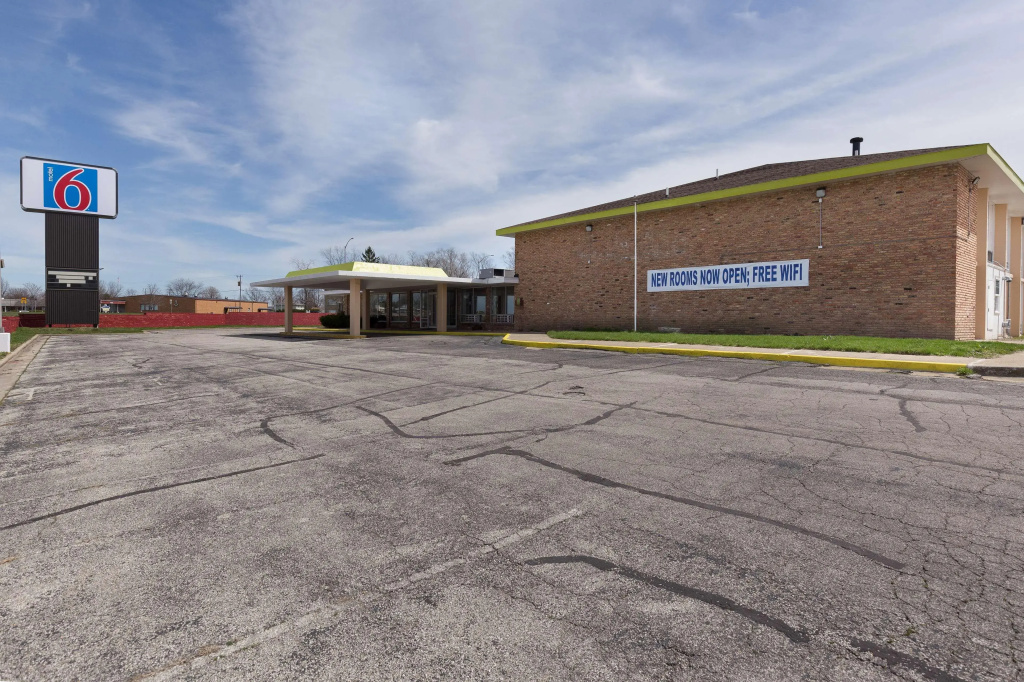 Americas Best Value Inn Lincoln, Illinois
