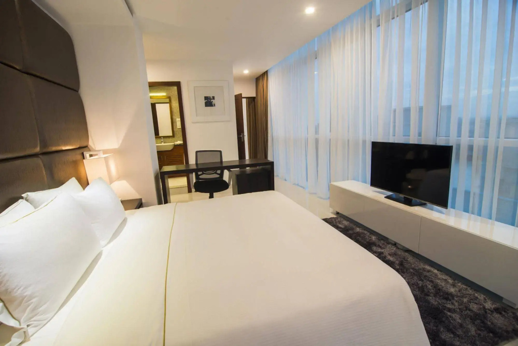 Platinum One Suites - фото 34