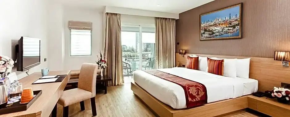 Deluxe room with balcony