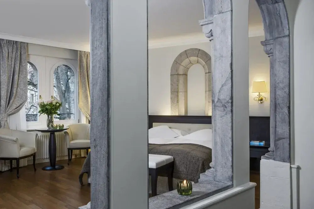 Deluxe room with city view