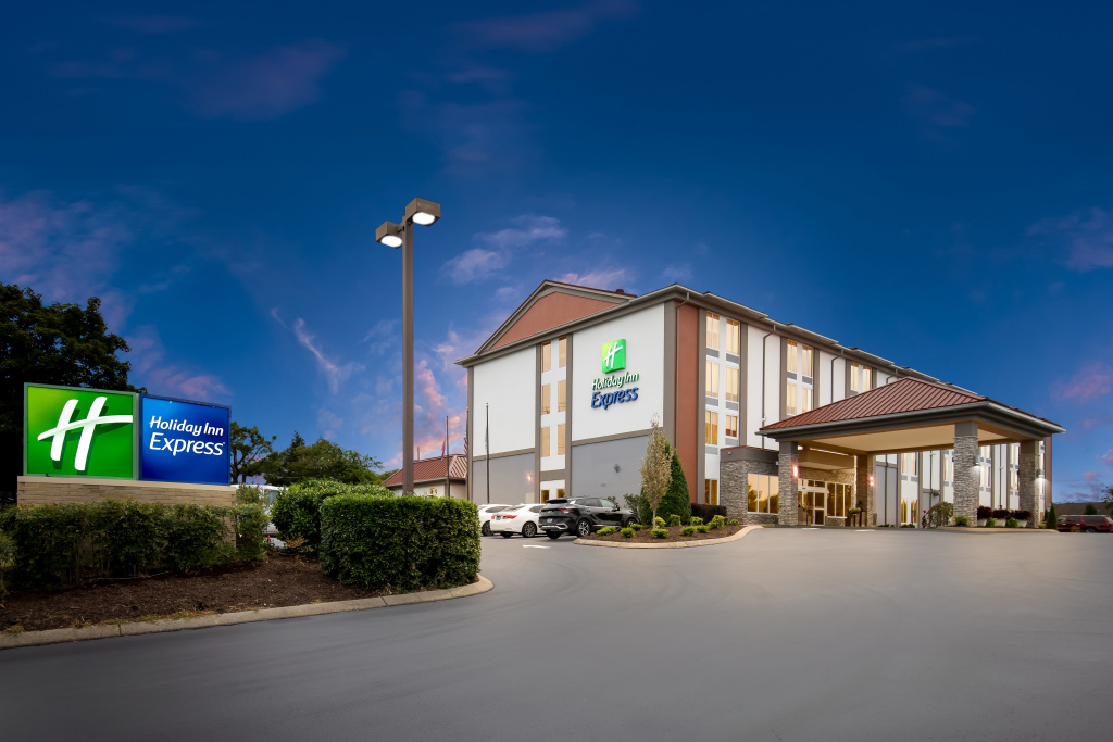 Holiday Inn Express Nashville-Hendersonville by IHG