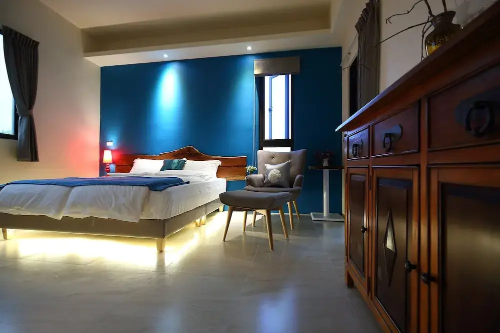 1 Bedroom Premium Cottage with balcony