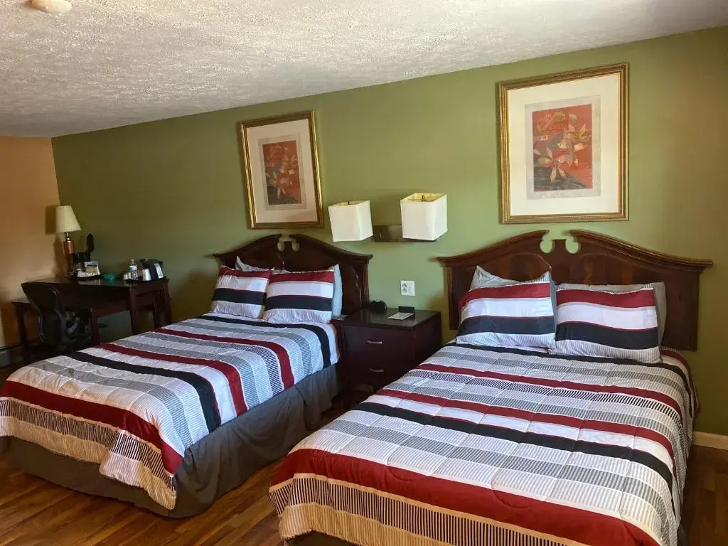 Standard Double room (full double bed)