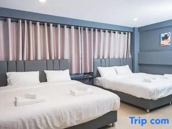 Standard Double Family room (full double bed)
