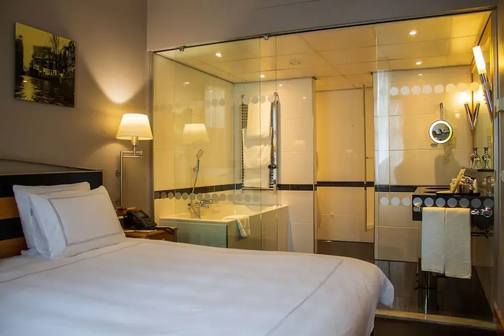 Swissotel Amsterdam - Tap to explore photos