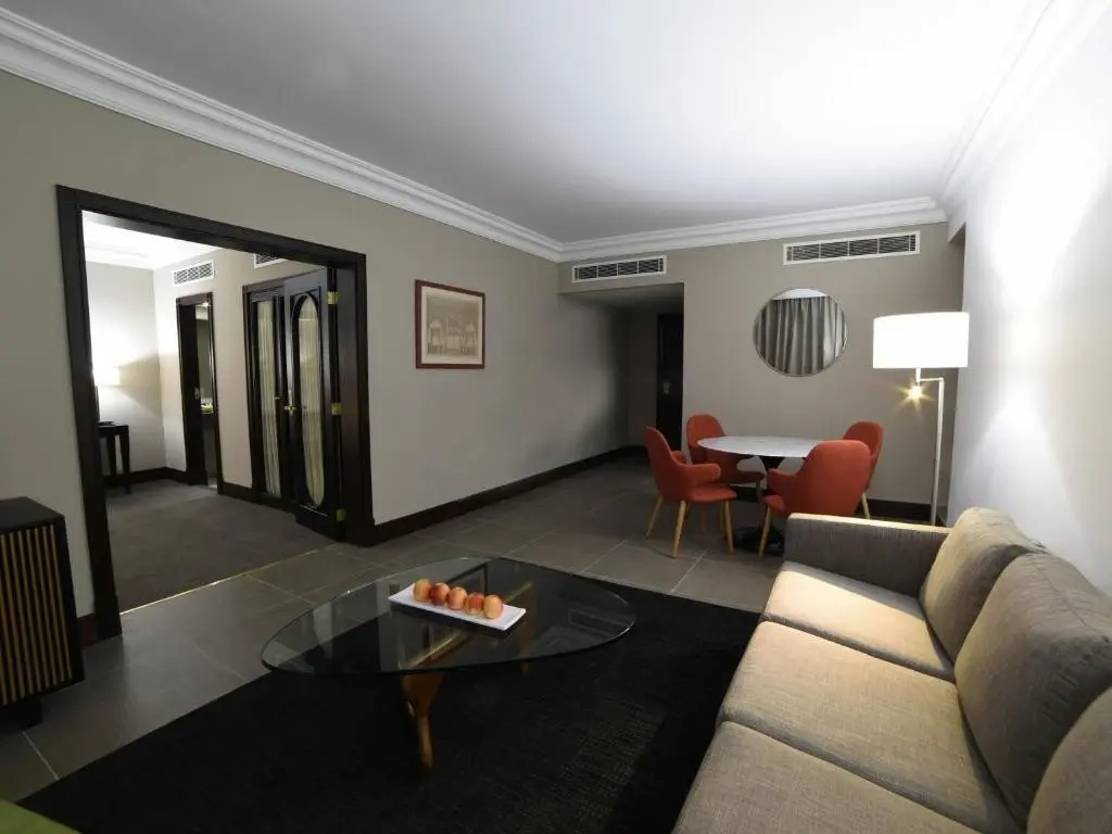 Portemilio Hotel And Resort - Général