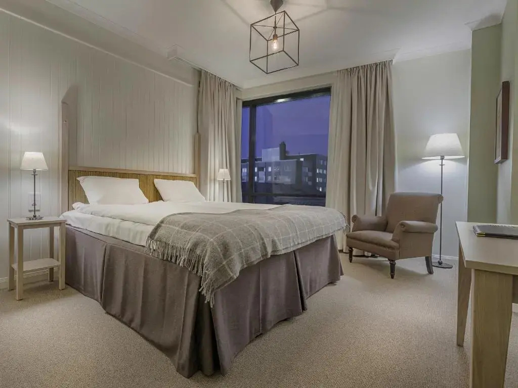 Standard Double room (full double bed)