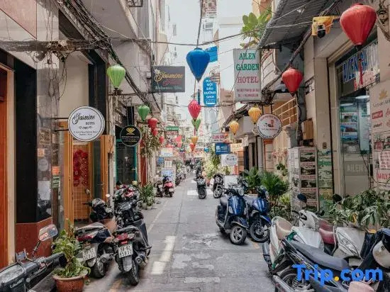 MG Rosé Boutique Hotel - Saigon City Lights