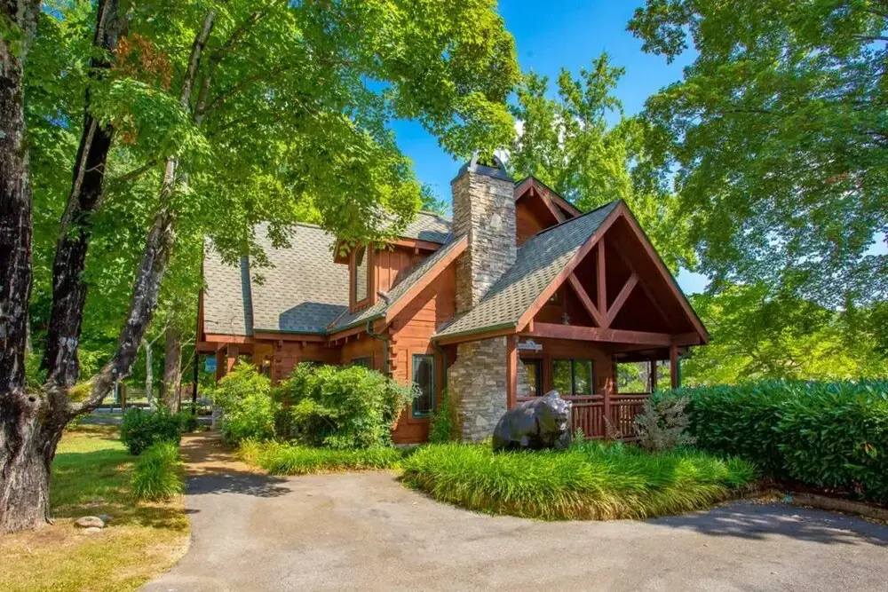 River's Edge By Heritage Cabin Rentals