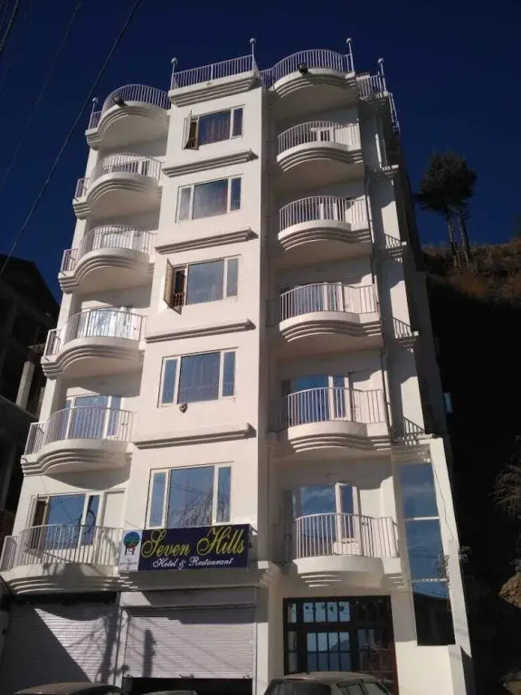 Seven Hills Hotel