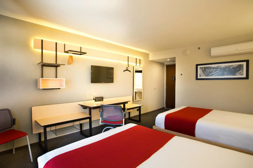 Standard Double room (full double bed)