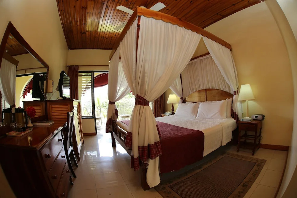 Charela Inn Hotel - Chambres