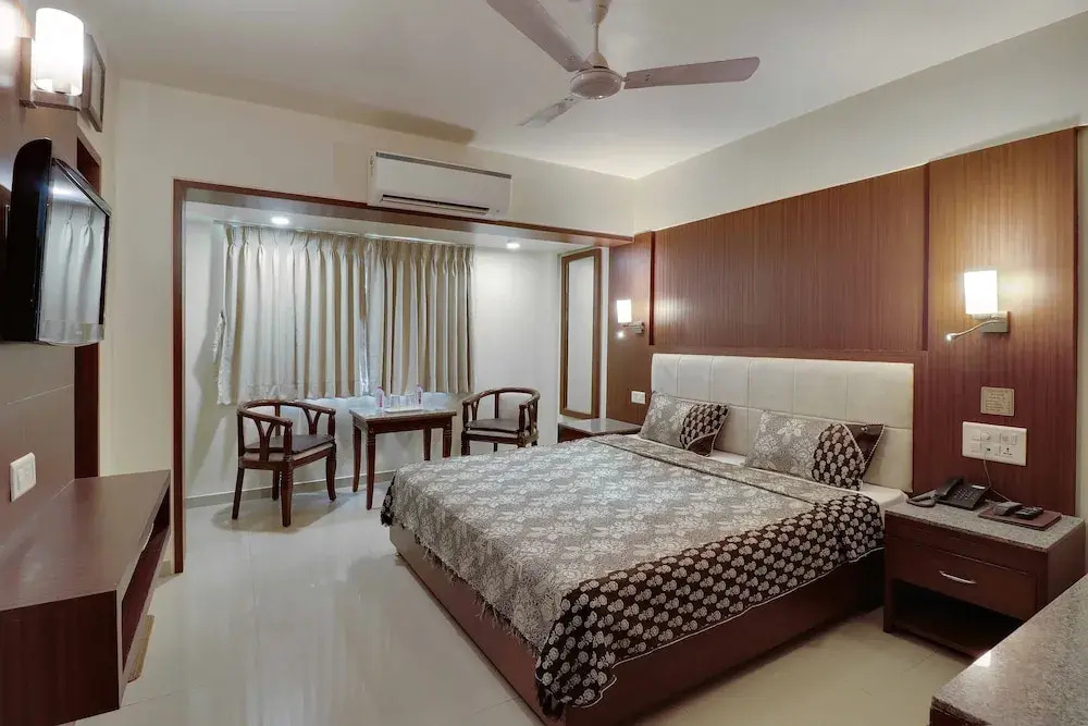 Bedroom