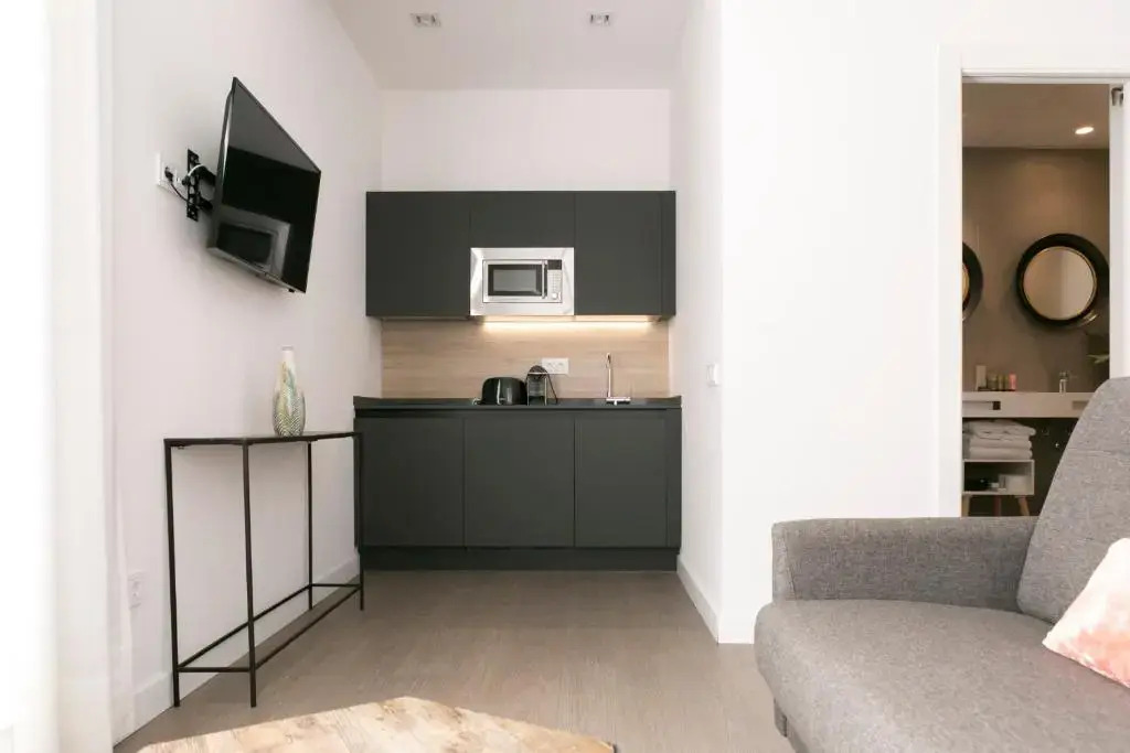 Teatro Romano 4 & 5 — фото