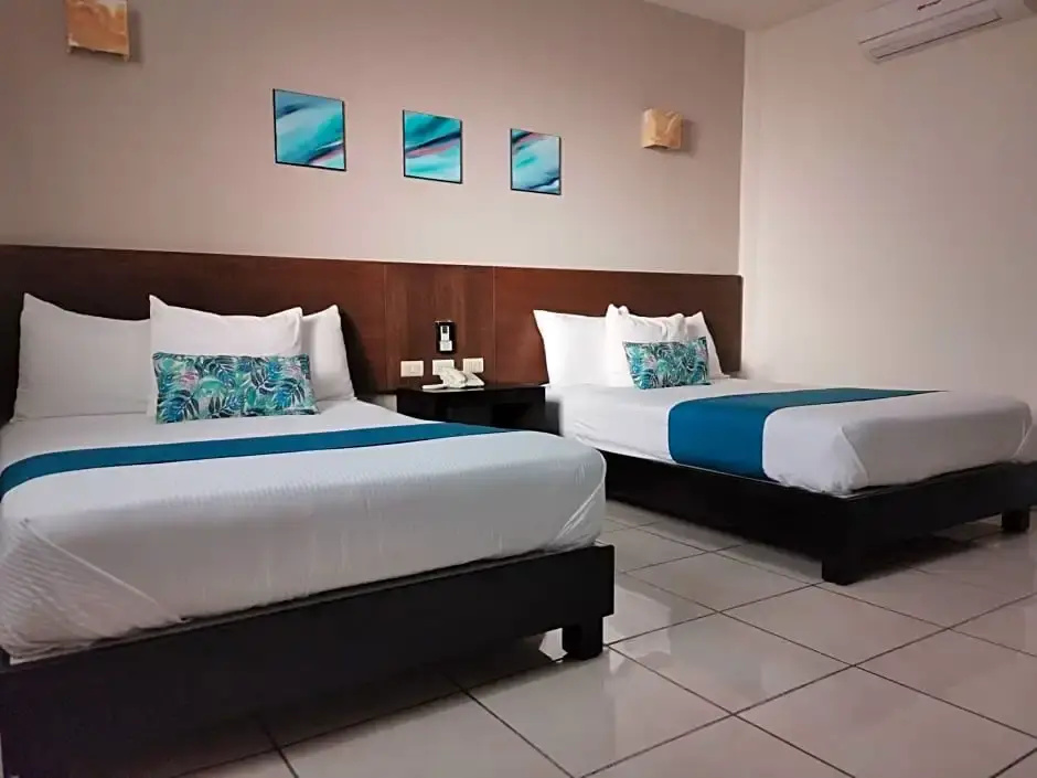 Hotel photo 2