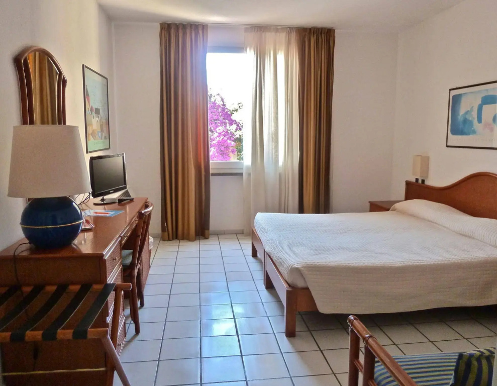 Hotel Yacht Club - Général