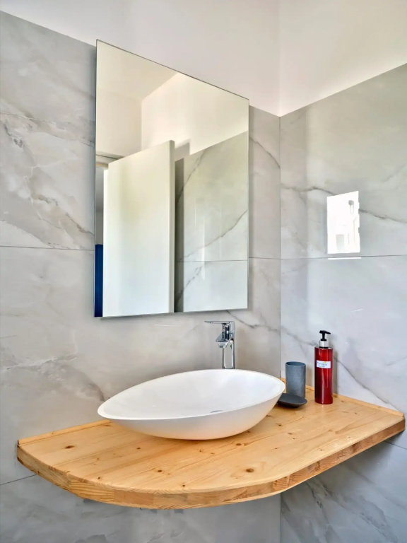 2 Bedrooms Family Apartment