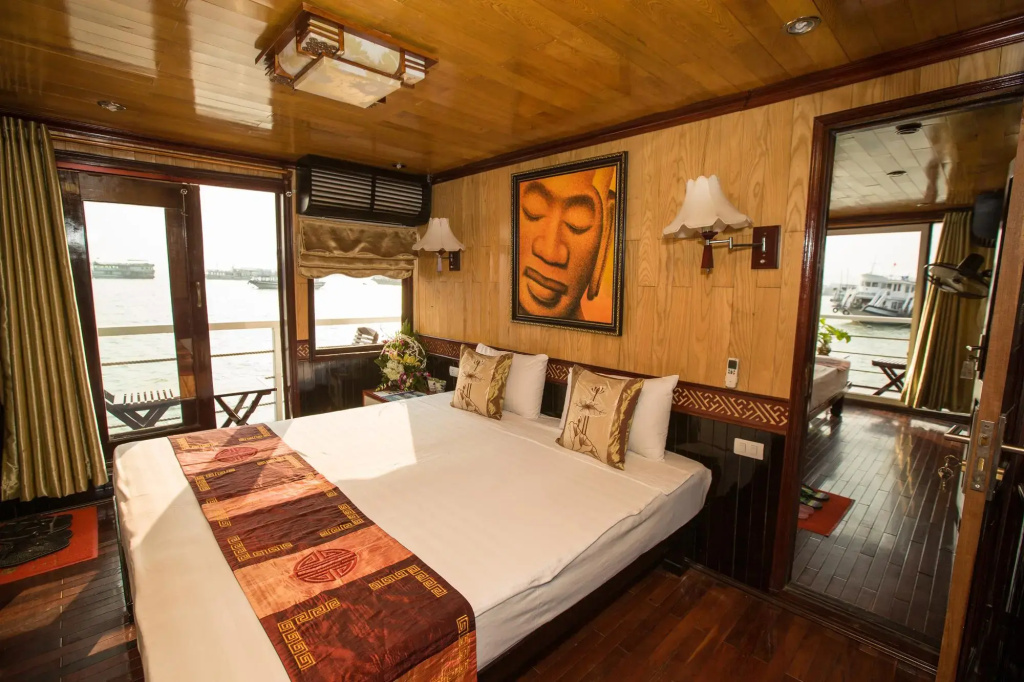 Standard Family room with balcony