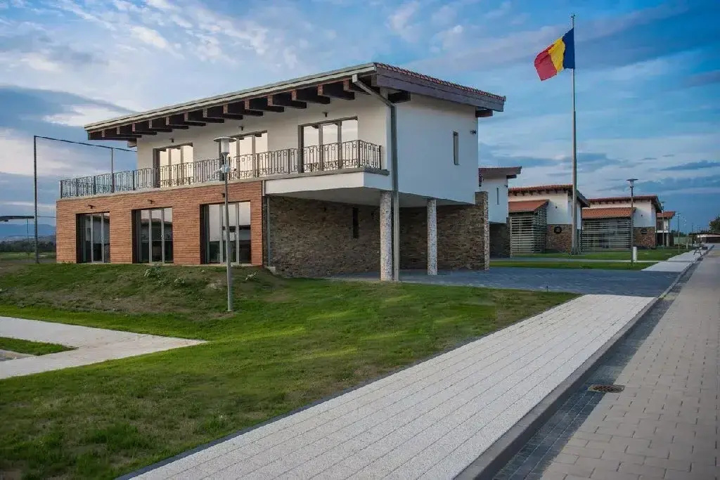Rozelor - Complex Theodora Golf Club