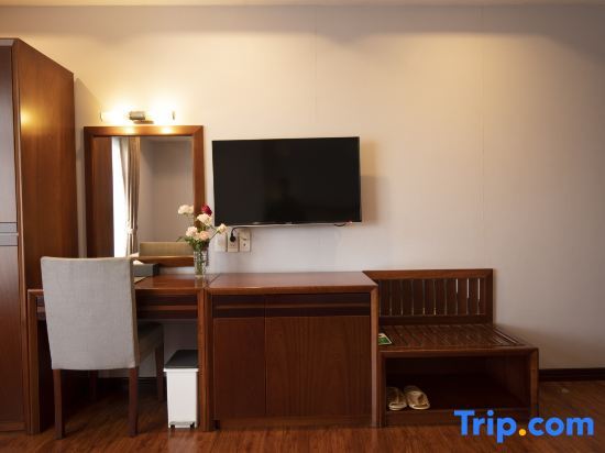 Aristo Saigon Hotel