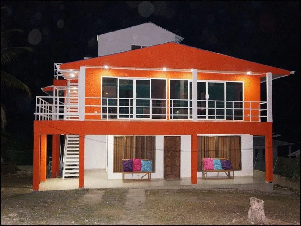 Posada Nativa Claymount View