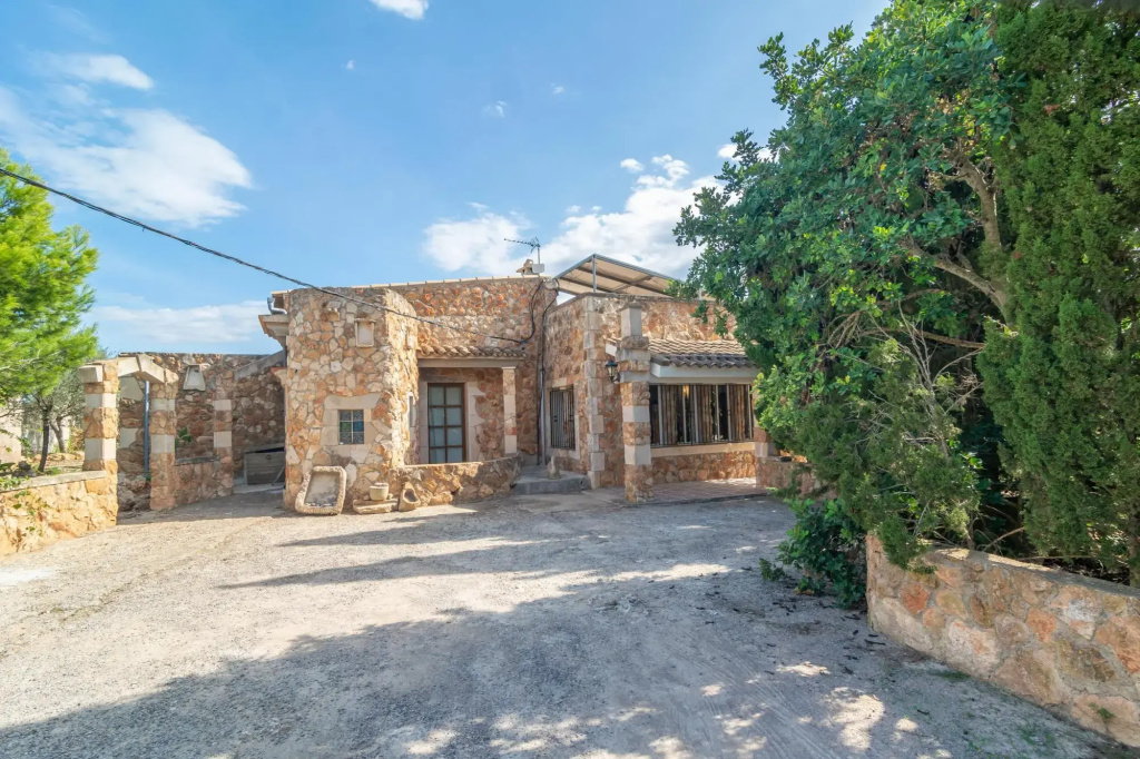 SES PLANETES - Cosy villa with private pool near the beach. Free WIFI