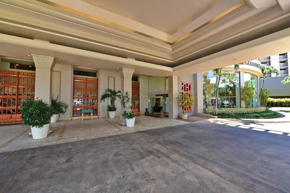 Kaanapali Shores #160 2 Bedroom Condo by RedAwning