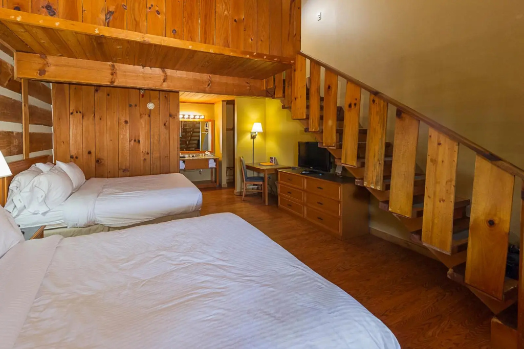 Standard Quadruple Apartment
