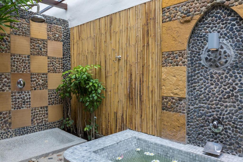Bandara Resort & Spa