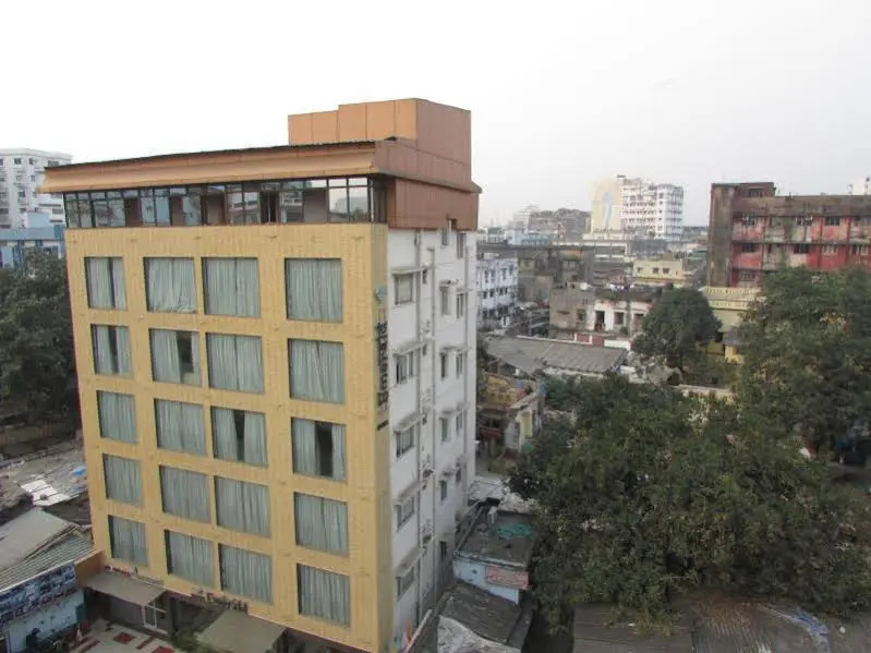Hotel Emerald