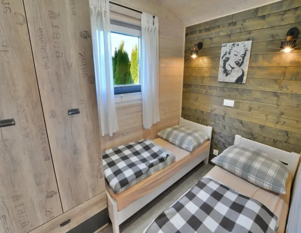 Comfortable Holiday Home With a Terrace, Ustronie