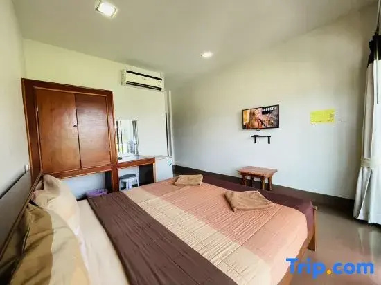 Standard Double room with balcony (full double bed)