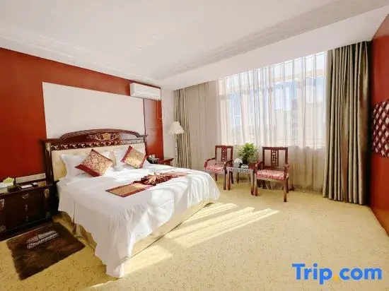 Deluxe Double Suite (full double bed)