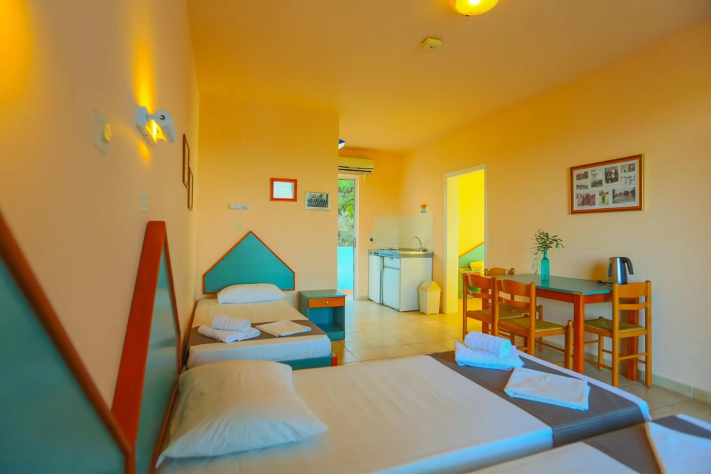 Filoxenia Hotel Apartments