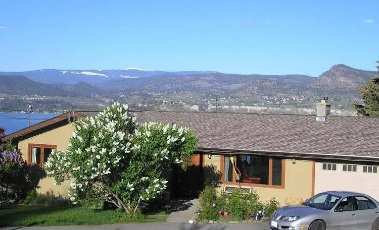 Naramata Suite Dreams B & B