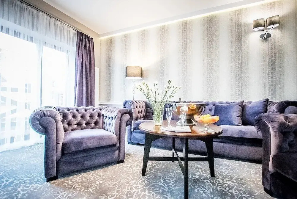 Hotel photo 12