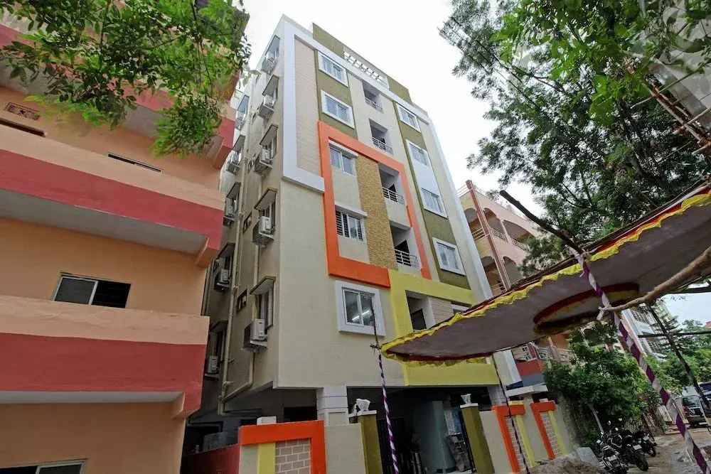 Elite Stay JNTU Kukatpally by OYO Rooms