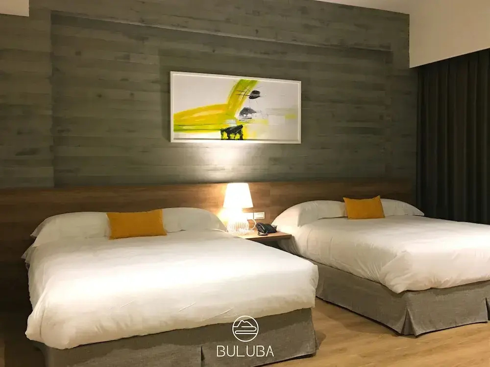 Comfort Quadruple room with city view