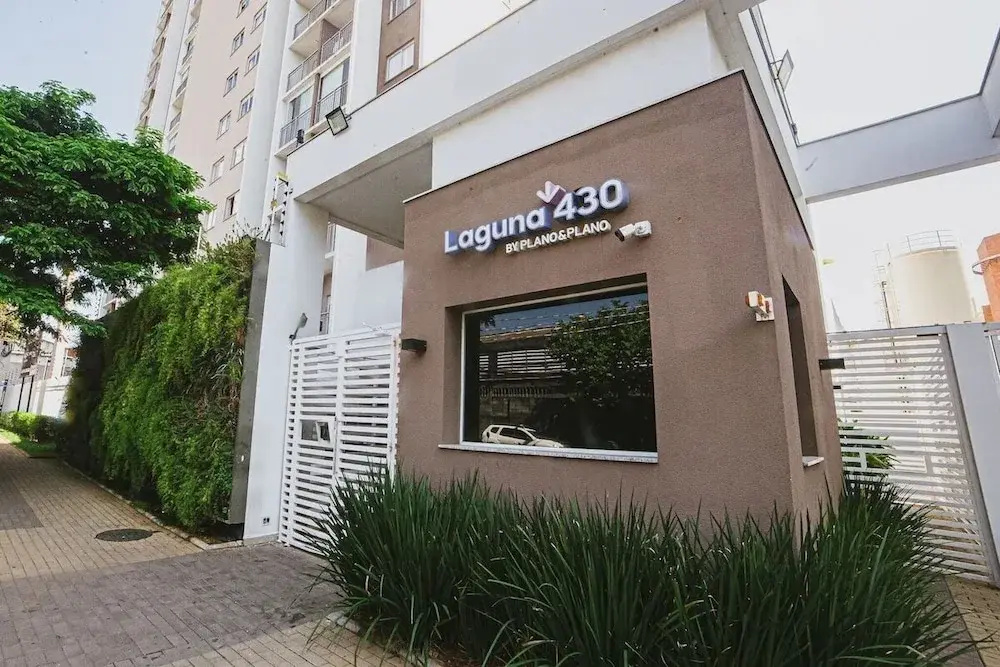 Laguna 430
