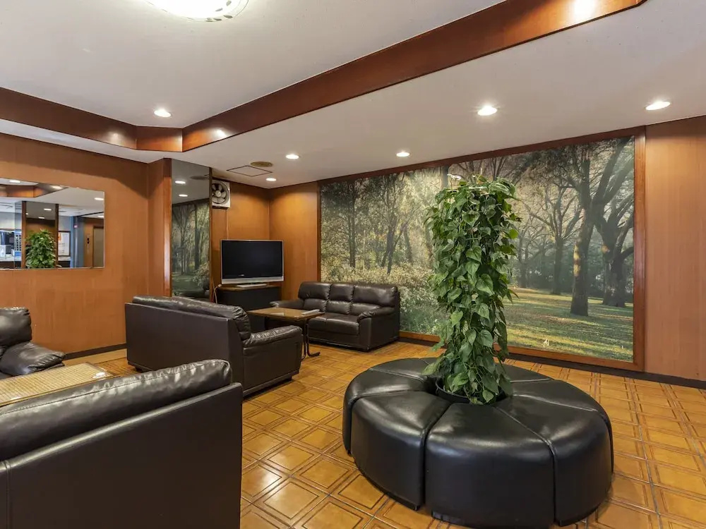 Lobby & Reception