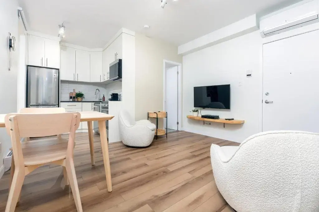 Apartment with street view