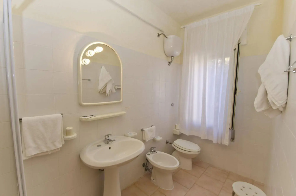 Hotel Gabbiano - Agenzia Isola Rossa - Général